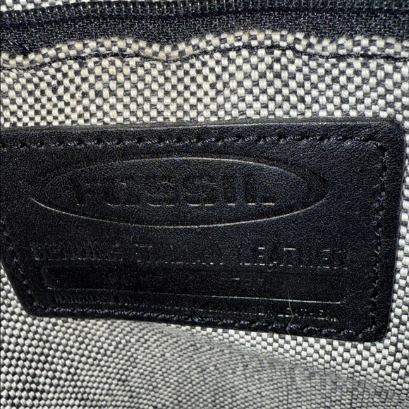 Fossil Black Leather Shoulder Bag/ Tote - Picture 9 of 13
